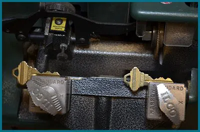 Father Son Locksmith Shop Las Vegas, NV 702-420-7512 Father Son Locksmith Shop Las Vegas, NV 702-420-7512 - 65-14